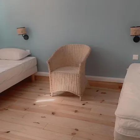 Petit Maison De Pecheurs Hotel 3*